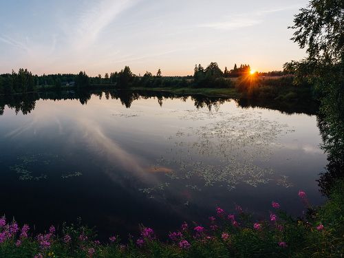 Озеро на закате