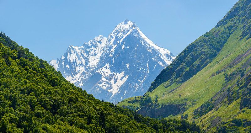 Чегемское ущелье. по дороге к водопаду АбайСу (72 м) фото превью