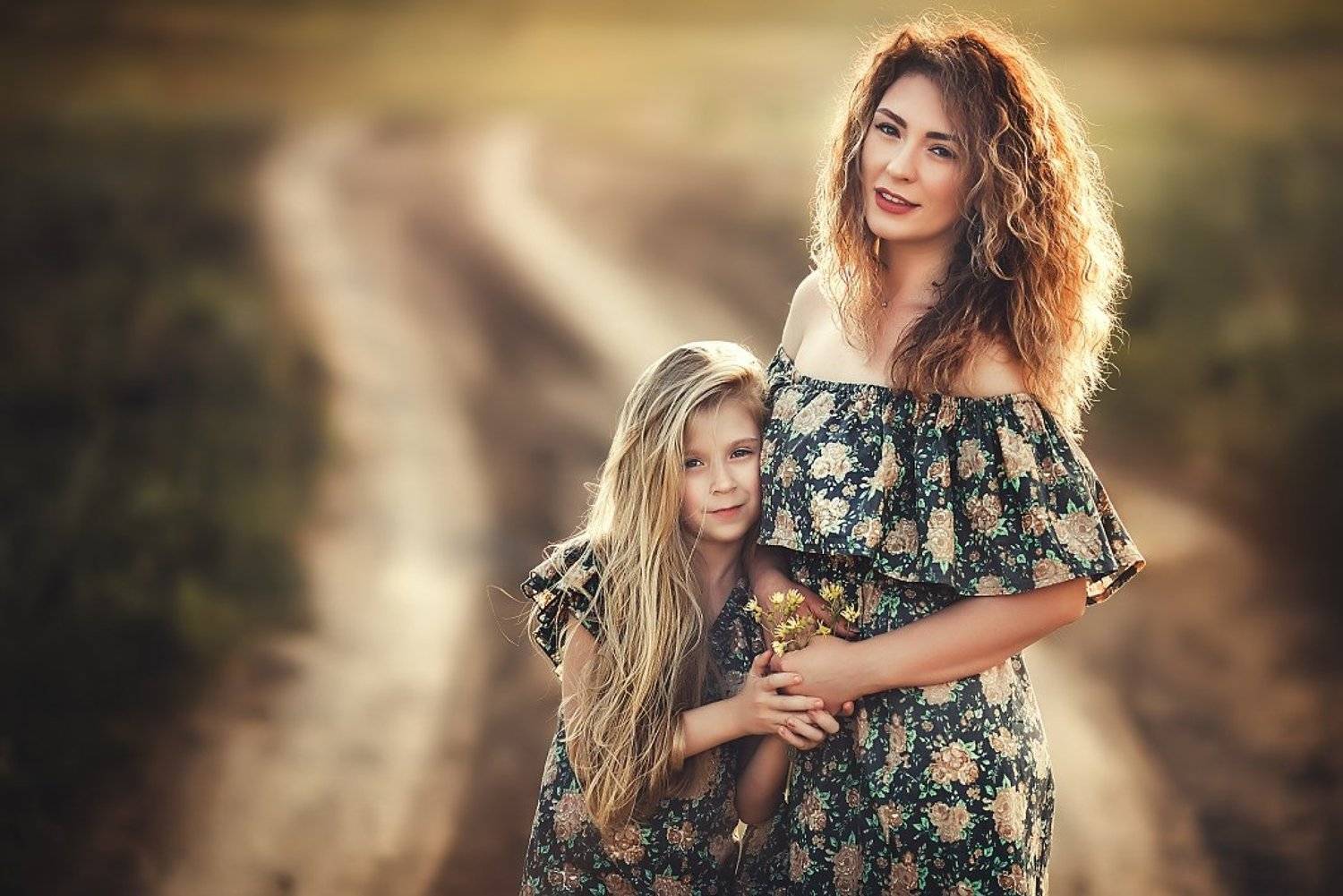 мама с дочкой, девочка с мамой, Ирина Ганич