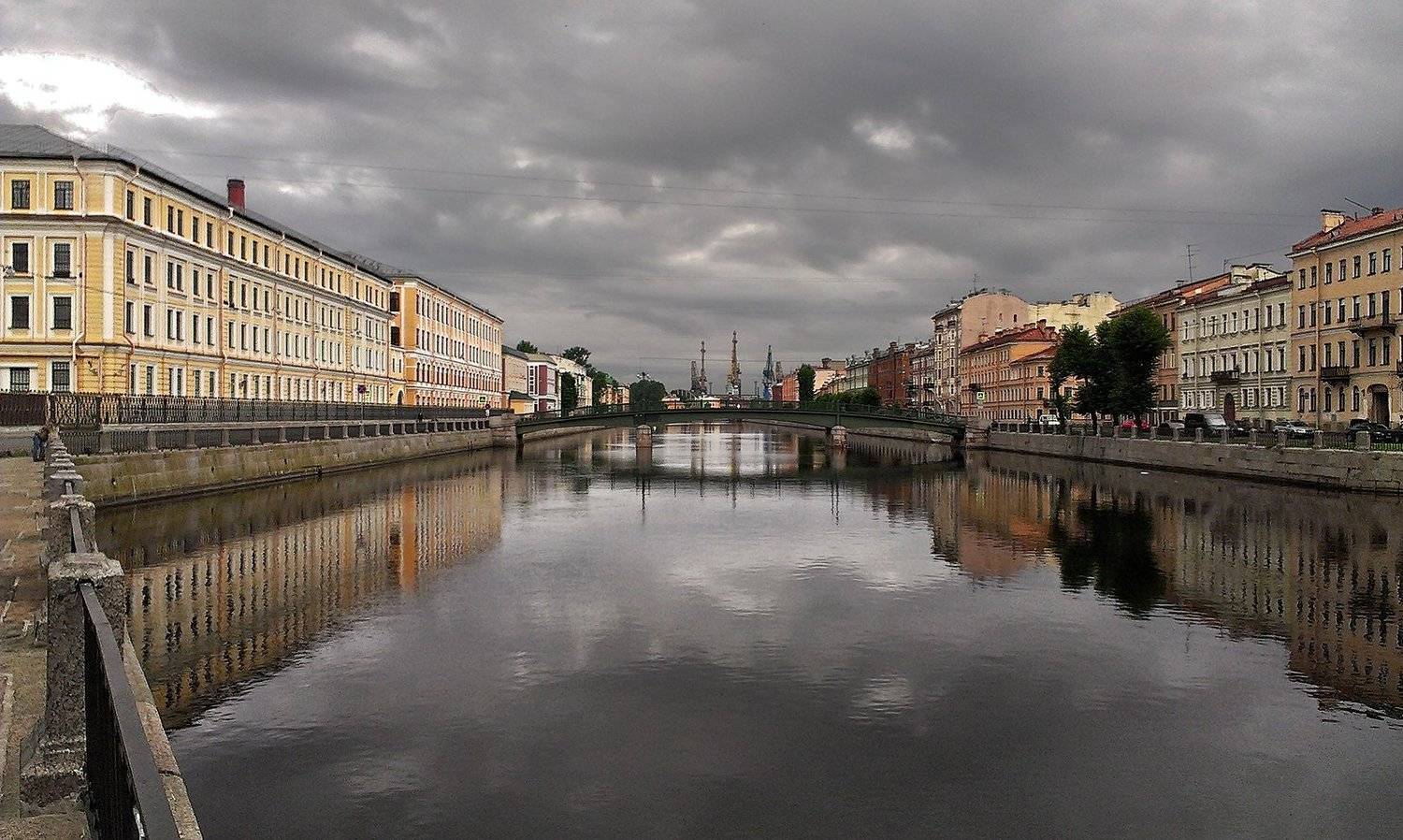 #deep.spb, #deepspb, #санктпетербург, #петербург, #спб, #питер, #saintpetersburg, #petersburg, #spb, #piter, #город, #city, #street, #streetphoto, #streetphotography, #cityscape, #urbex, #urbexphoto, #urbanexploration, #streetphotography, #architecture, #, deep.spb