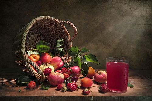 Фруктовое ассорти и холодный компот