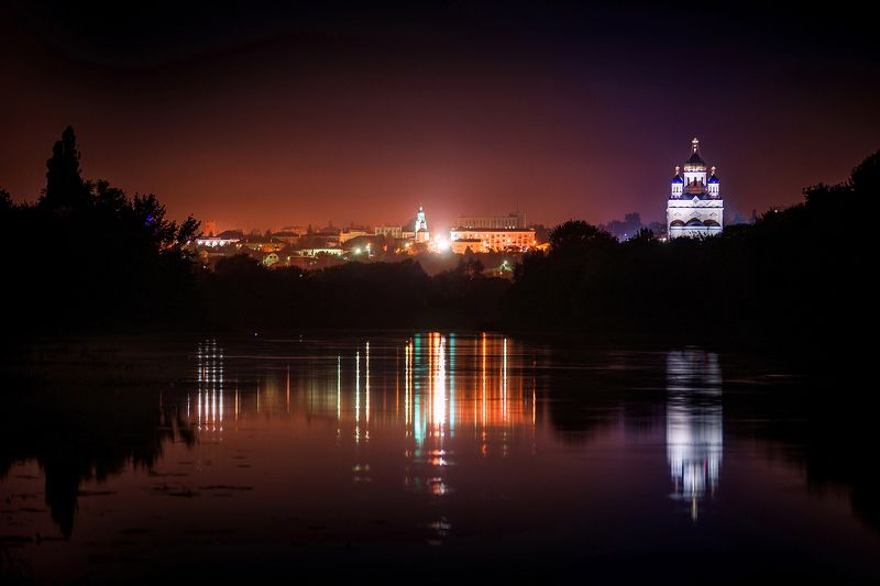 Фестиваль водных фонариков в Ельце фото превью