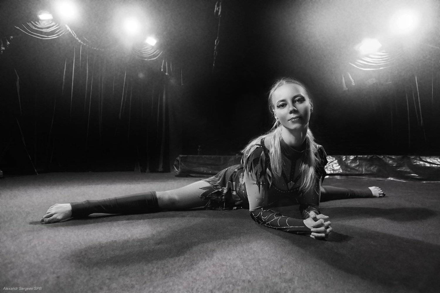 цирк,шапито,девушка,акробатика,гимнастка, Александр Сергеев