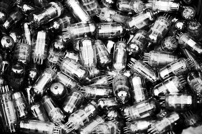 чб, тв, богатство богатство фото превью