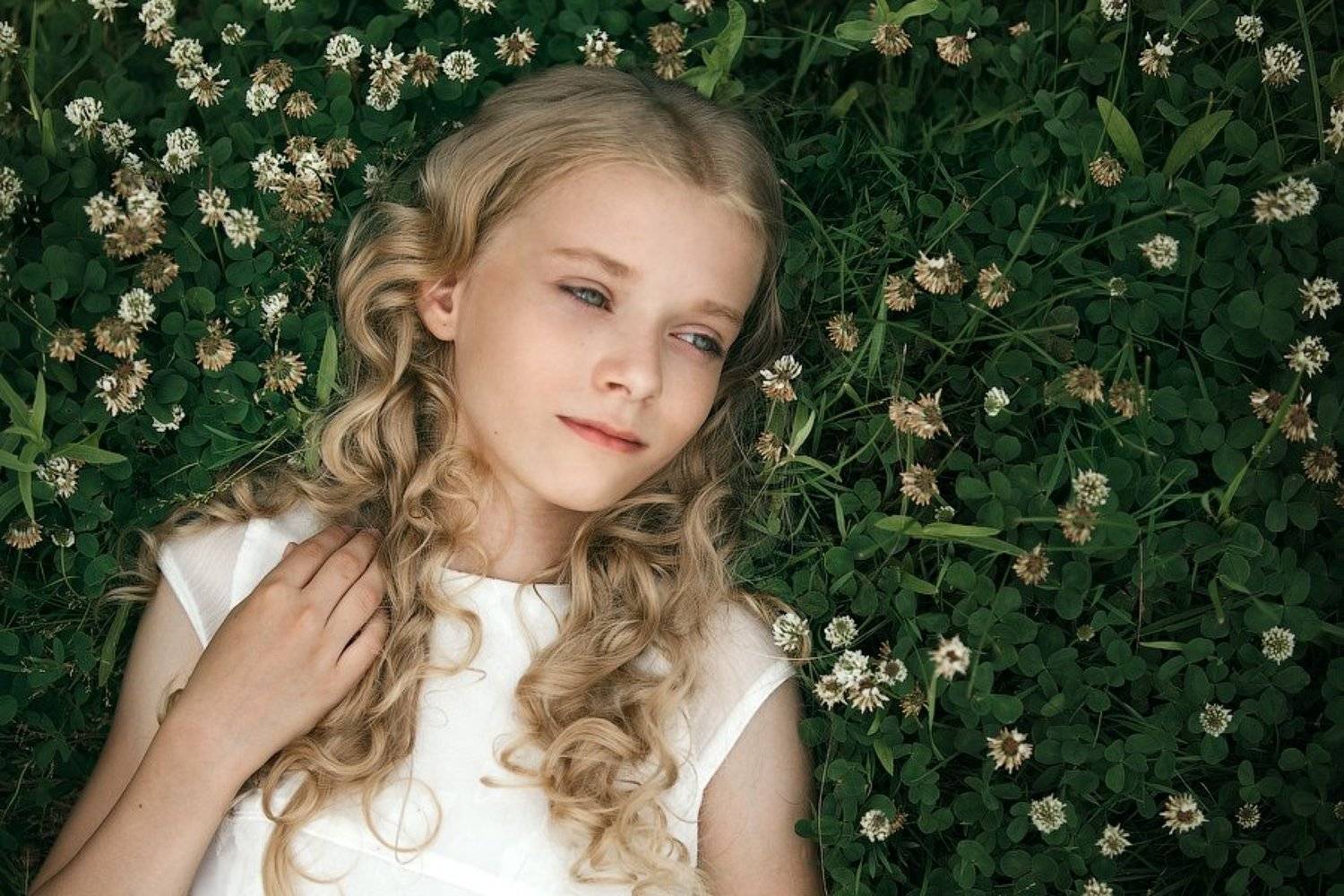 дети, трава, ребенок, цветы,миг,эмоции,настроение, Оксана