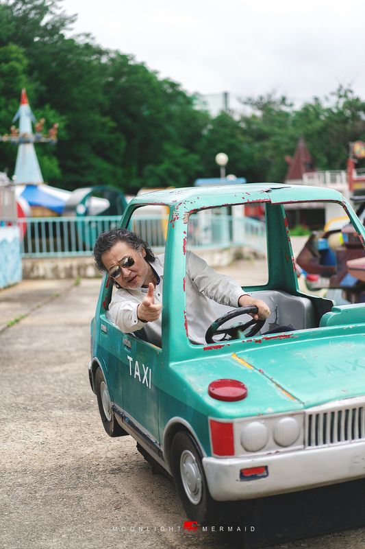 #car #man #outdoor #gentleman #oldman  man in the car фото превью