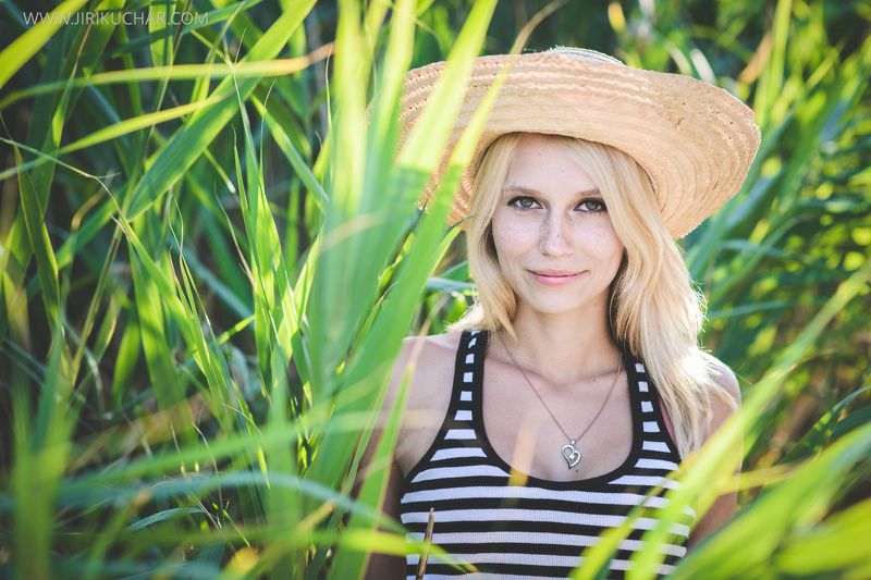 adela Adela by the pond фото превью