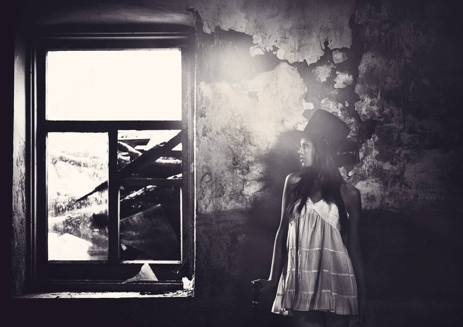 портрет, жанр, развалины, чб, Аркадий Курта