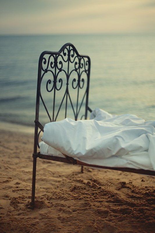 портрет, кровать, женщина, ладожское озеро, утро, берег, вода, волна, небо, dyadyavasya  фото превью