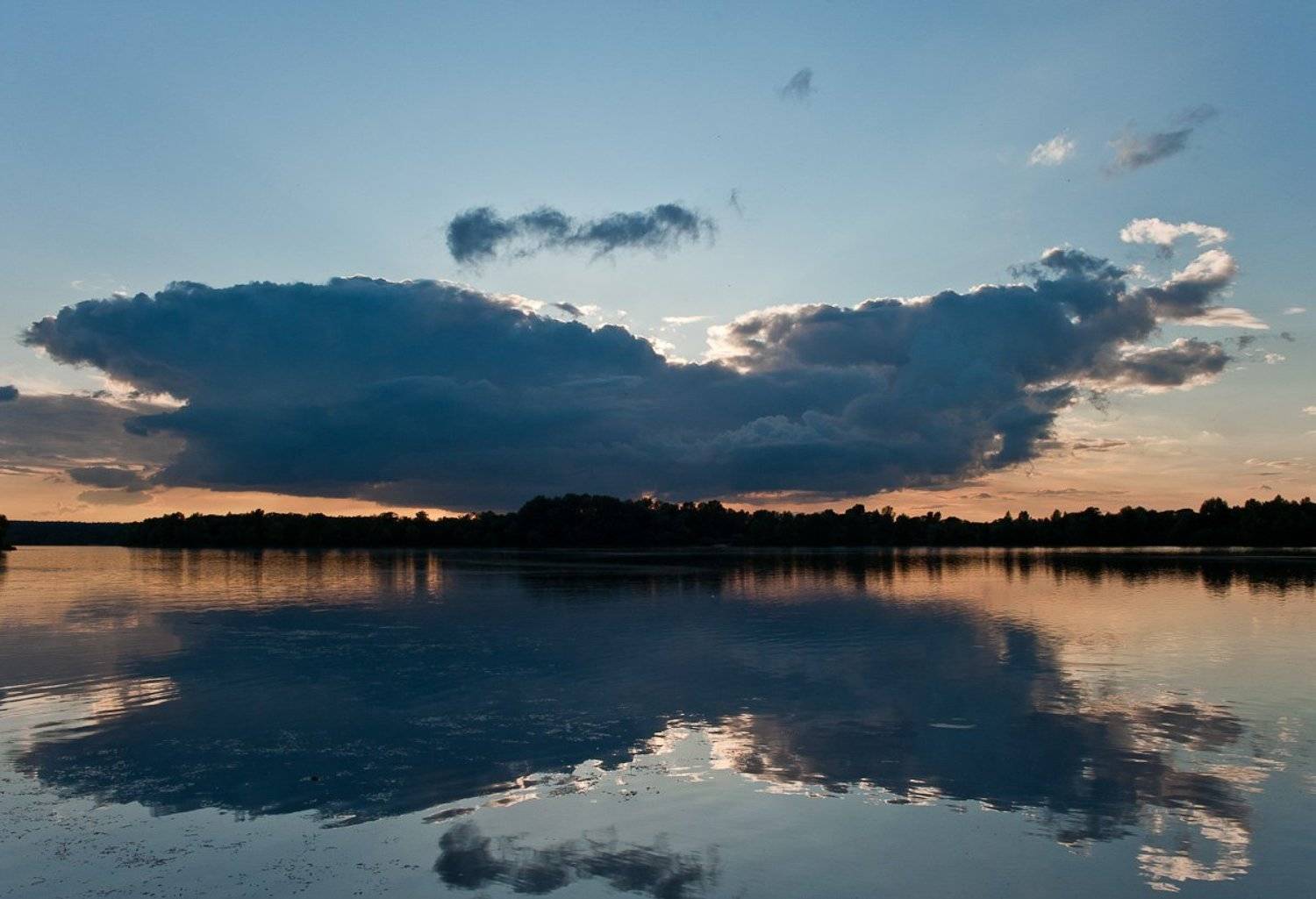 киев, озеро луковое, оболонь, облака, отражения, , Elena
