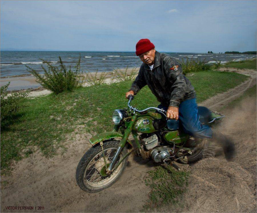 , Виктор Перякин