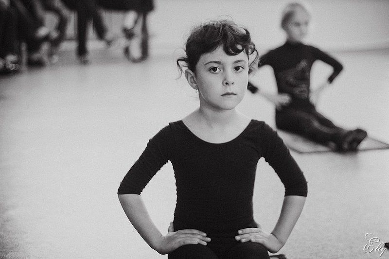 экзамен, растяжка, спорт, танцы, спортсменки, танцовщицы, маленькие  фото превью