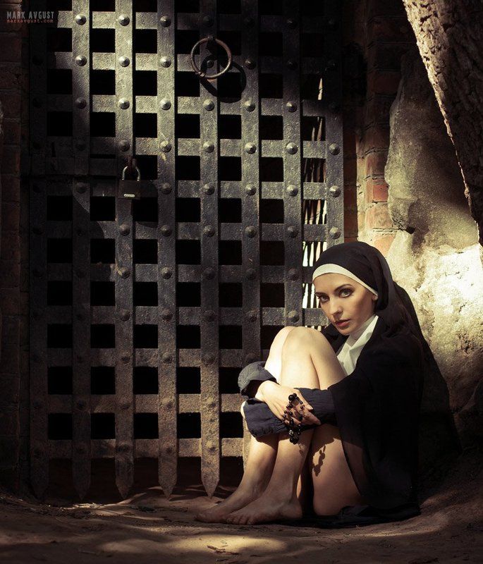 mark, avgust, chernika, nun  фото превью