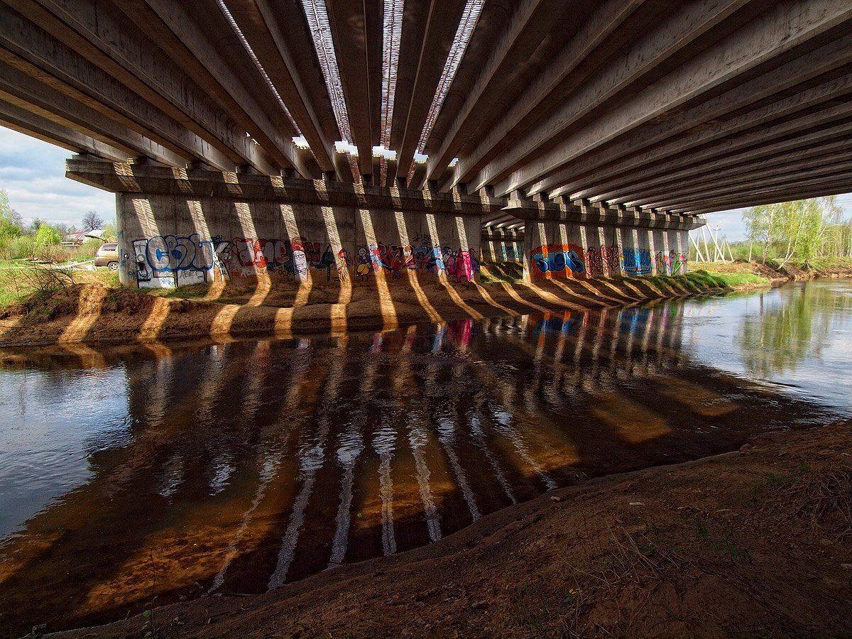 мост, свет, тени, река, Владимир Перепечаев