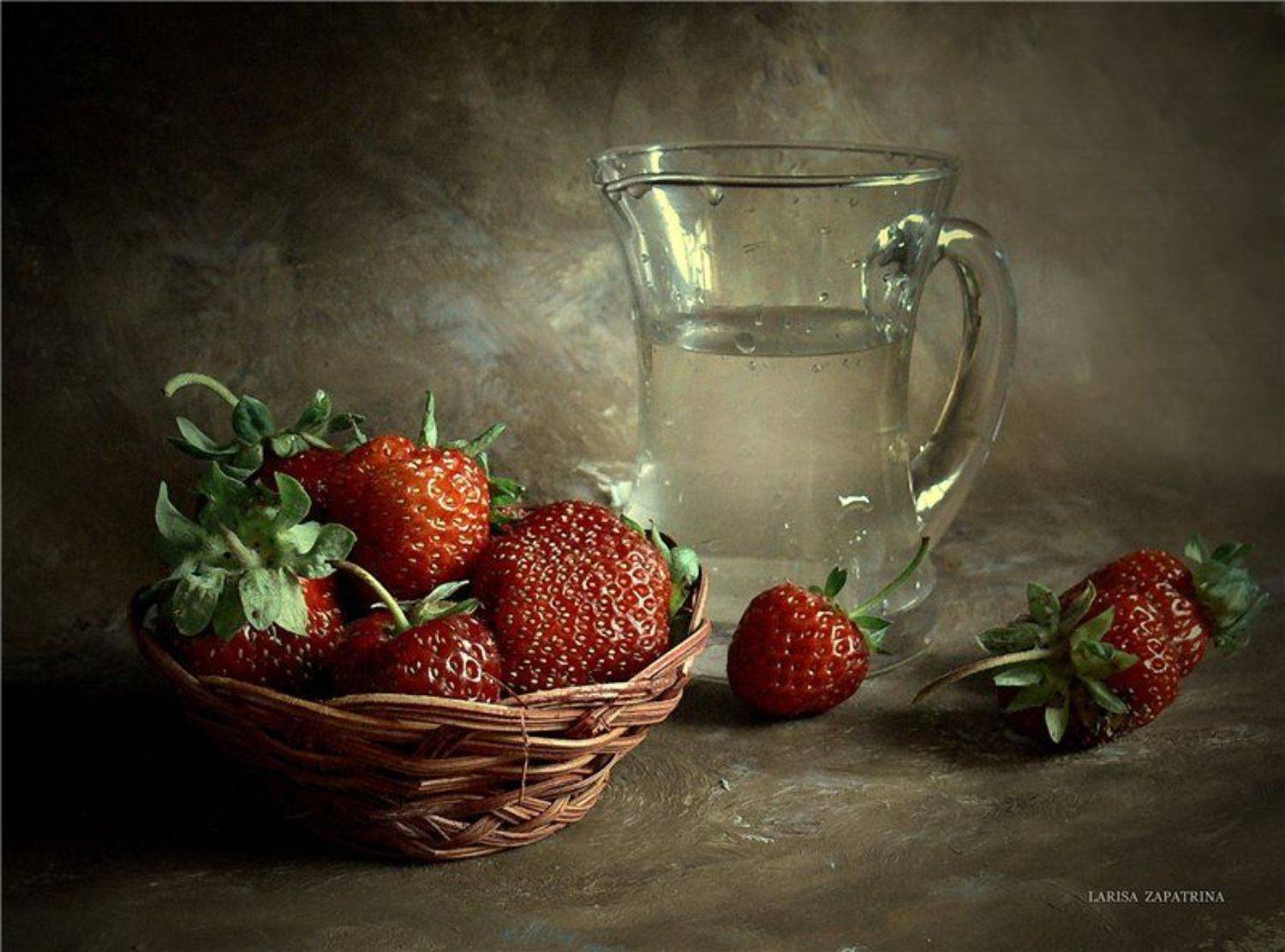 клубника, Лариса Запатрина