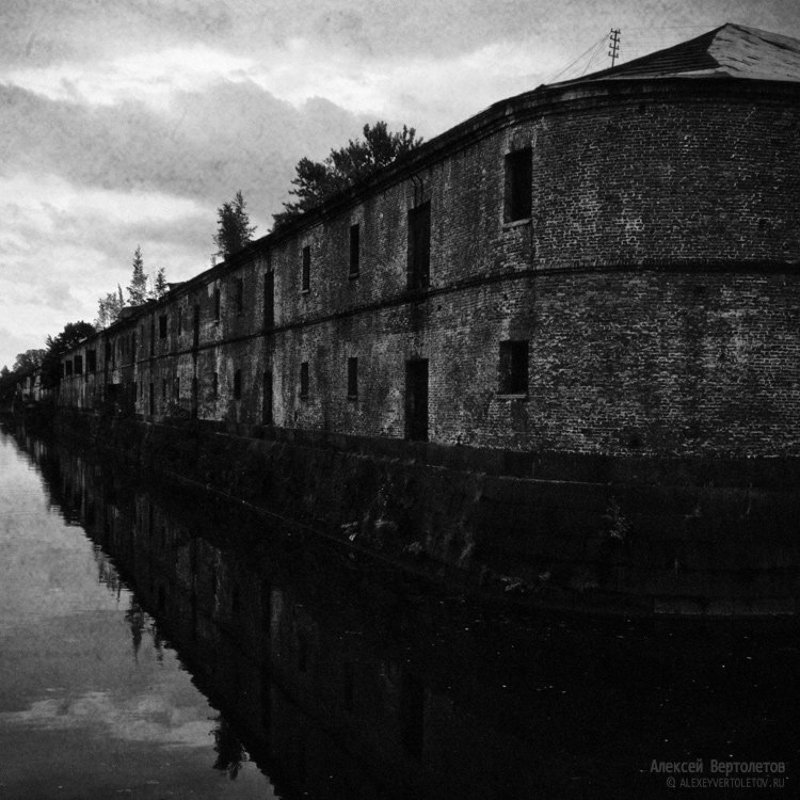 арсенал, канал, кирпич, алексей вертолетов  фото превью