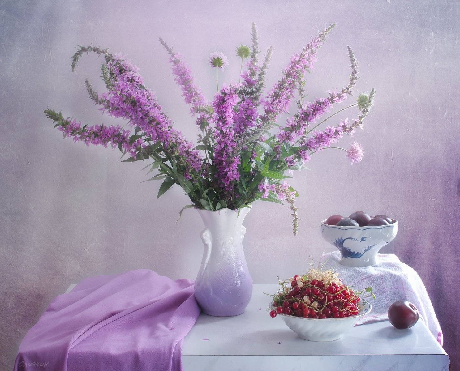 натюрморт,лето,ягода,цвет,свет,дербенник, Инаида