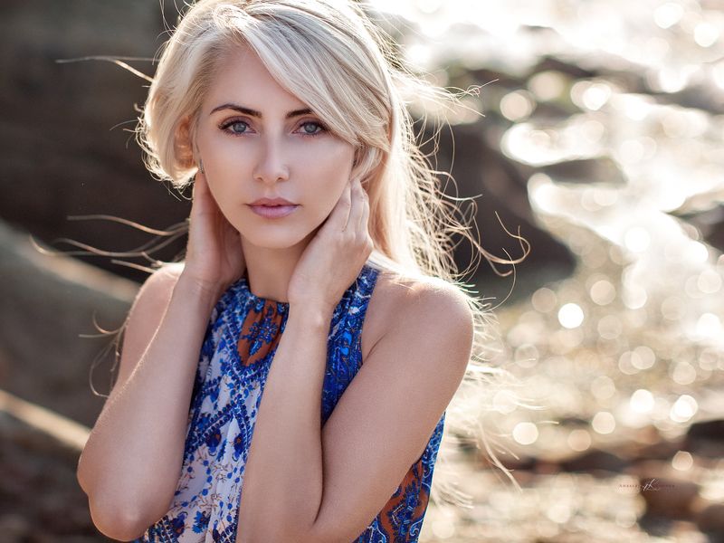 девушка, портрет, восход, свет, скалы Tatiana фото превью