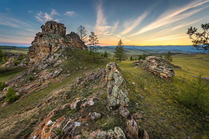 закат, скалы, степь, тажераны, байкал Закат в Тажеранских степях. фото превью