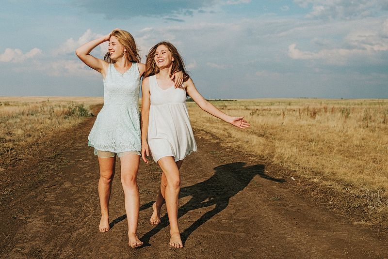 Две сестры! фото превью