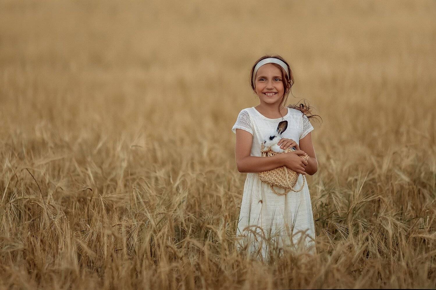поле, рожь, дети, простор, кролик, Ольга Шадрина