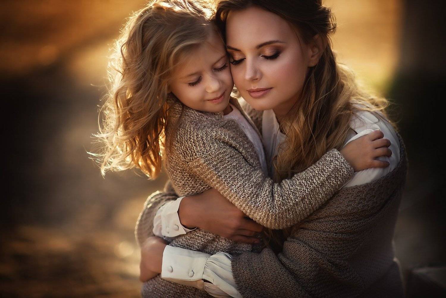 мама с дочкой, нежность, девочка с мамой, портрет мамы с дочкой, Ирина Ганич