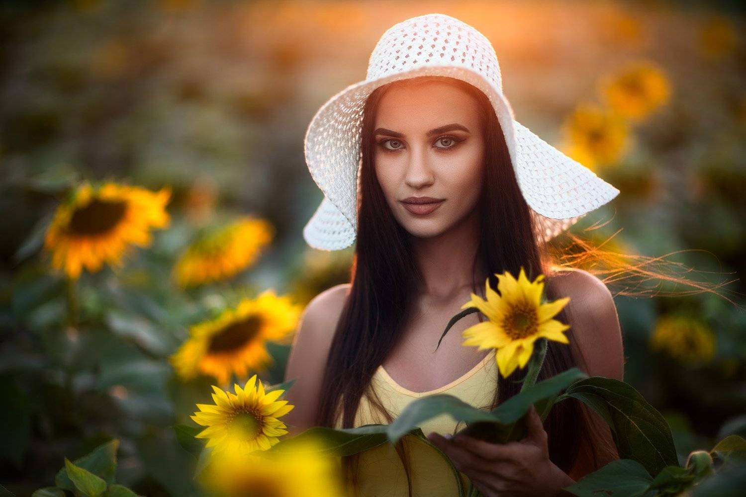 beautiful, people, wavy, hair, wearing, flowers, fujioka, sundress, baby flower, long hair, summer, straw, hat head, cocked, beauty, beauty in nature, sunflower, sunset,, Чавдар Димитров