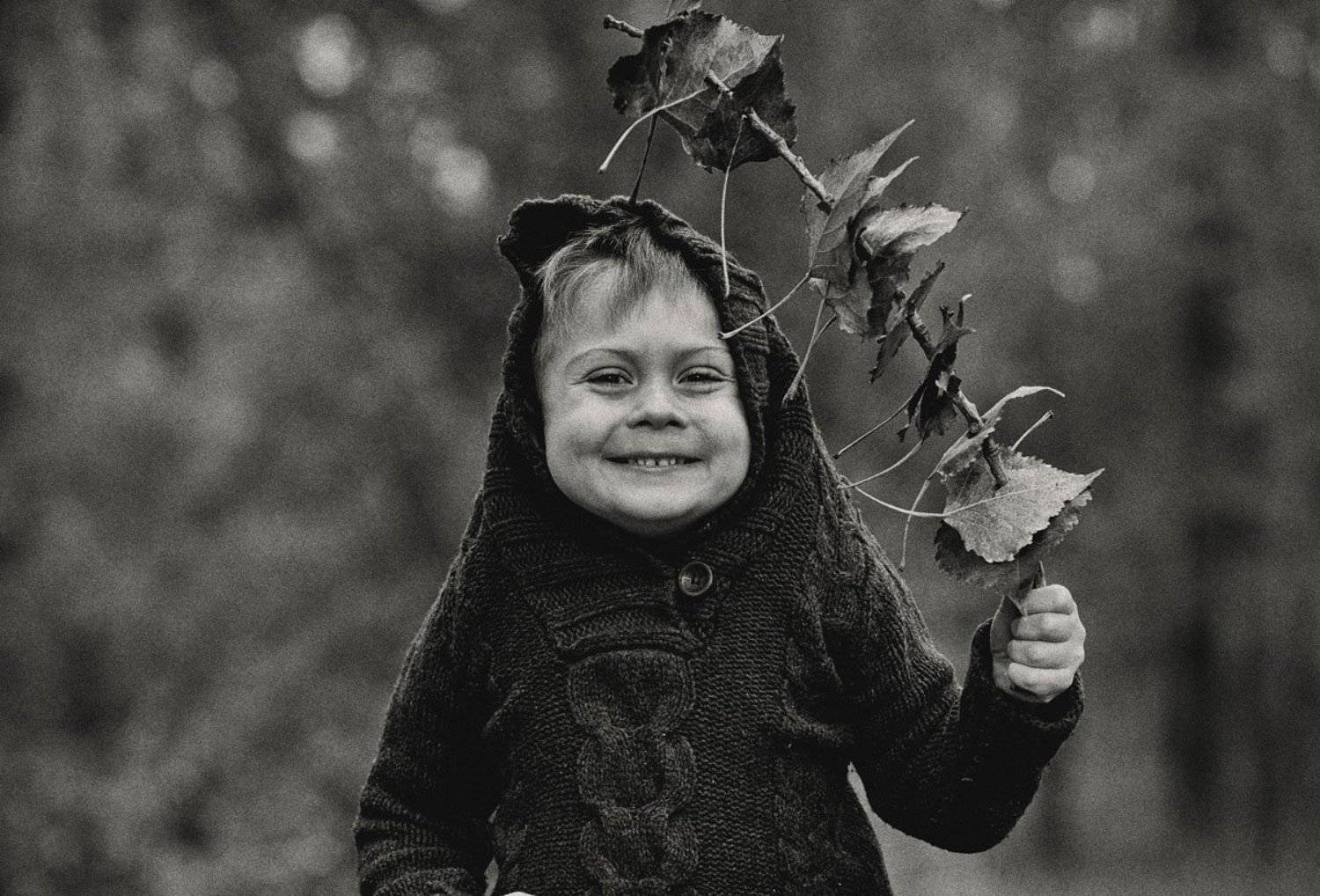 kid child monochrome model mood mom mother son fun funny family autumn smile franpolonsky franpolonskyphotographer photo photography phfranpolonsky street wood bestphoto bestmodel together top light life sun sunlight sepia bw, Фран Полонский