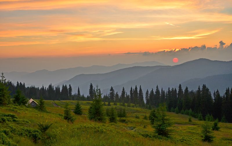карпаты, горы, мармаросский массив, вечер, закат, туман Солнце за горы садилось... фото превью