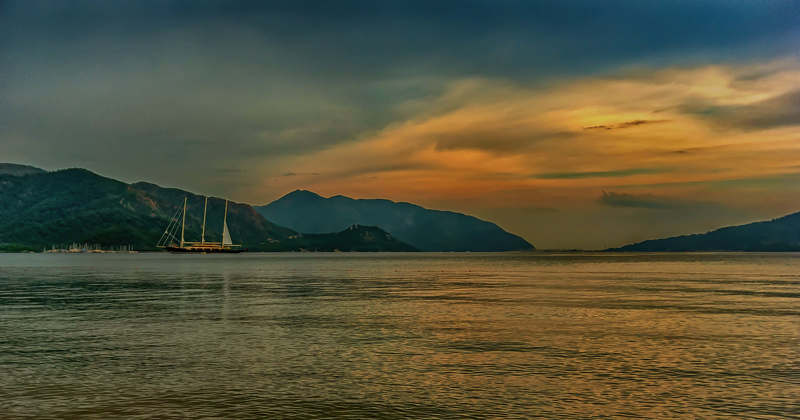 вечерняя зарисовка у моря фото превью