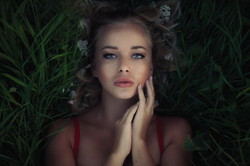 karen abramyan, portrait, girl,art Tarkov фото превью