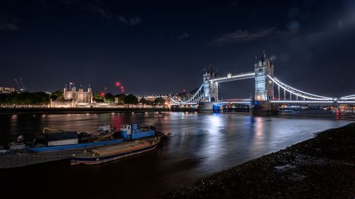 Тауэр и Тауэрский мост