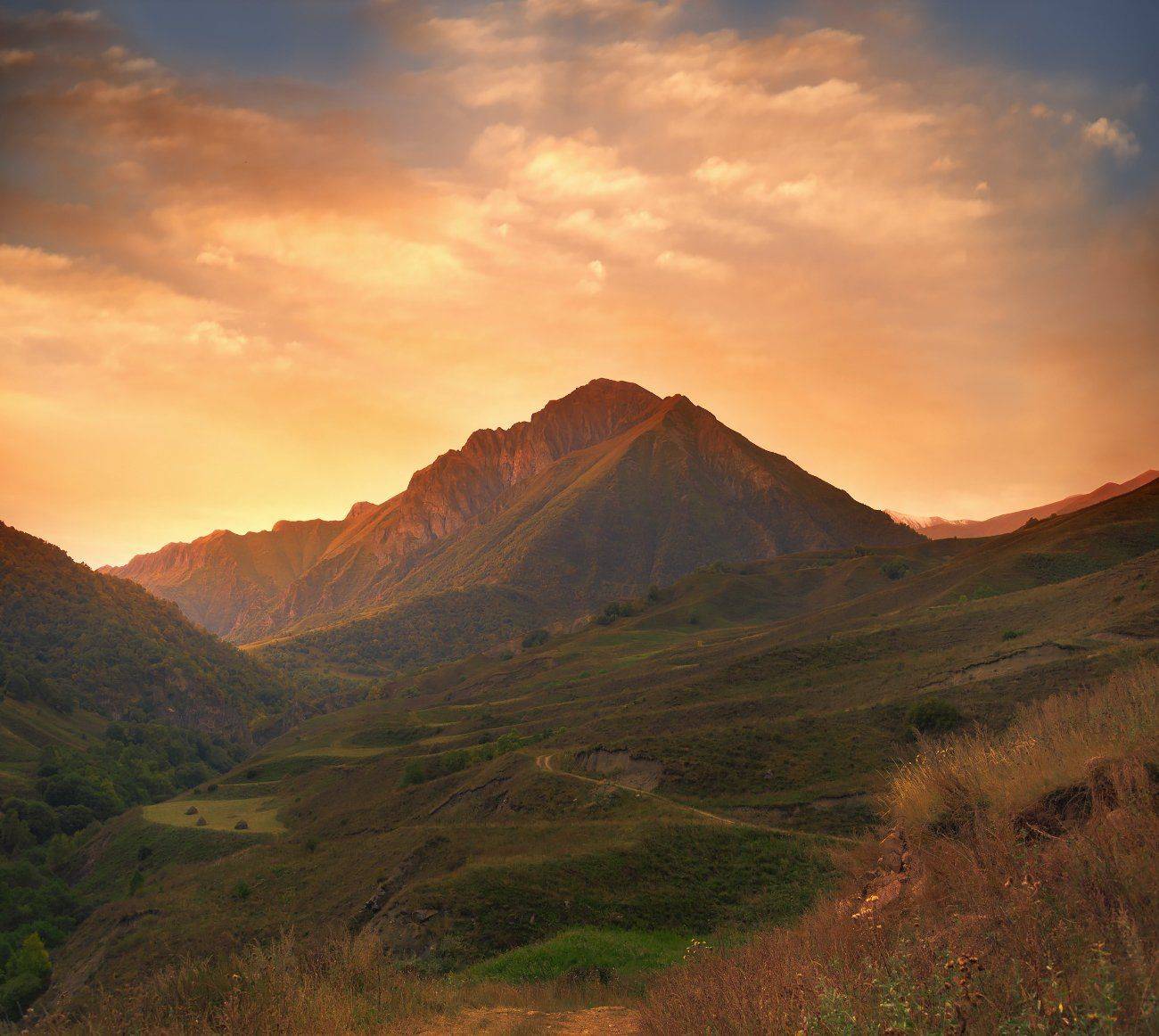рассвет,горы,лето,дорога,кабардино-балкария, Елена Брежицкая