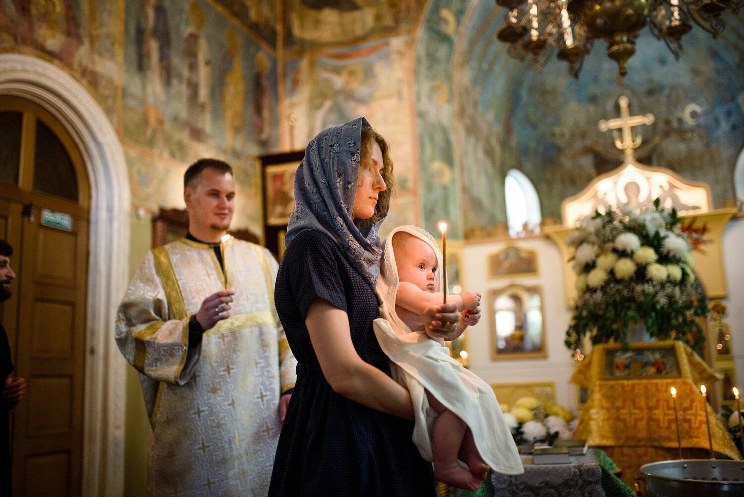 крещение, фотограф на крещение спб, таинство крещения, фотограф спб, таинство, дети, ребенок, малыш, девочка, таинство крещения, крещение ребенка, церковь, храм, крестины, Юлия Полуэктова