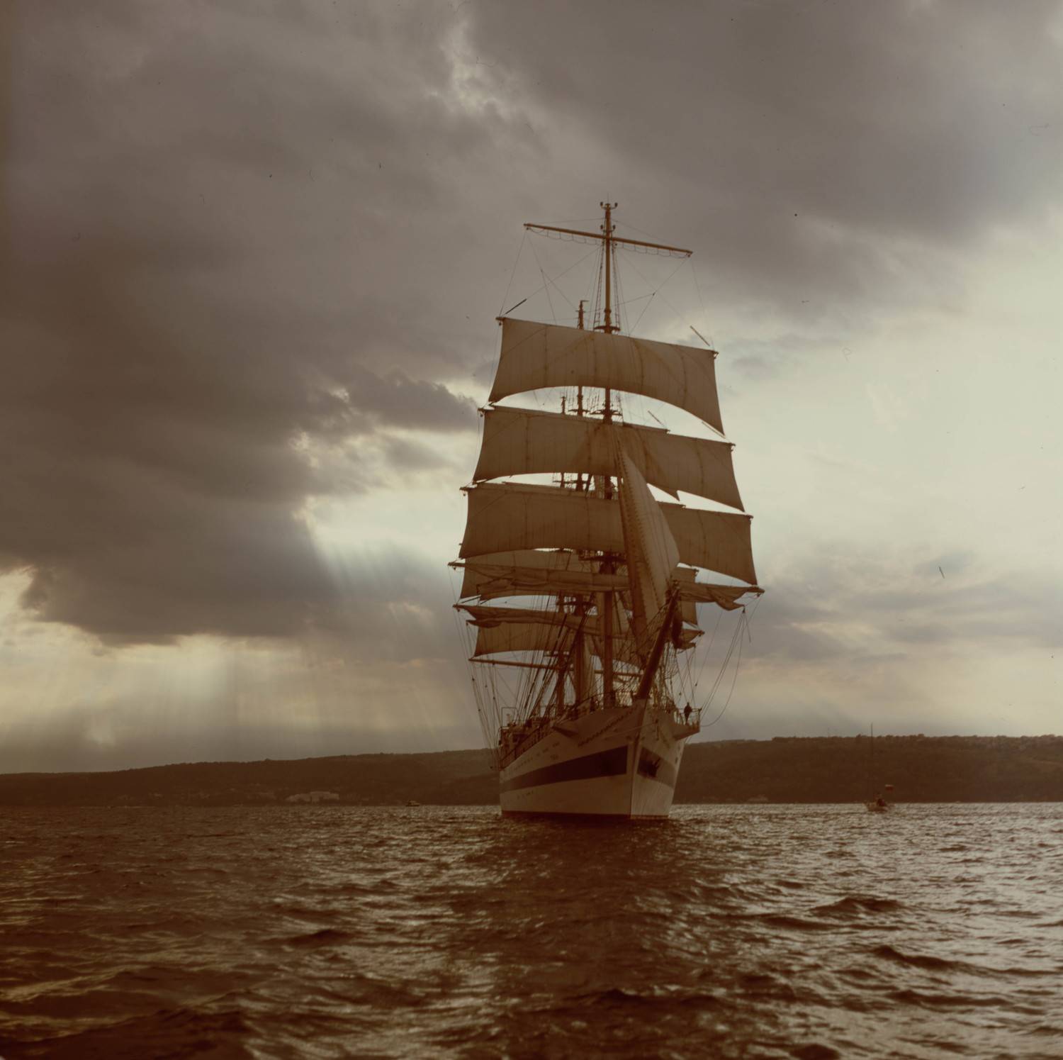 sea, marine, water, seascape, ocean, film, fuji, medium, format, 6x6, color, colour, Evgeny Ivanov