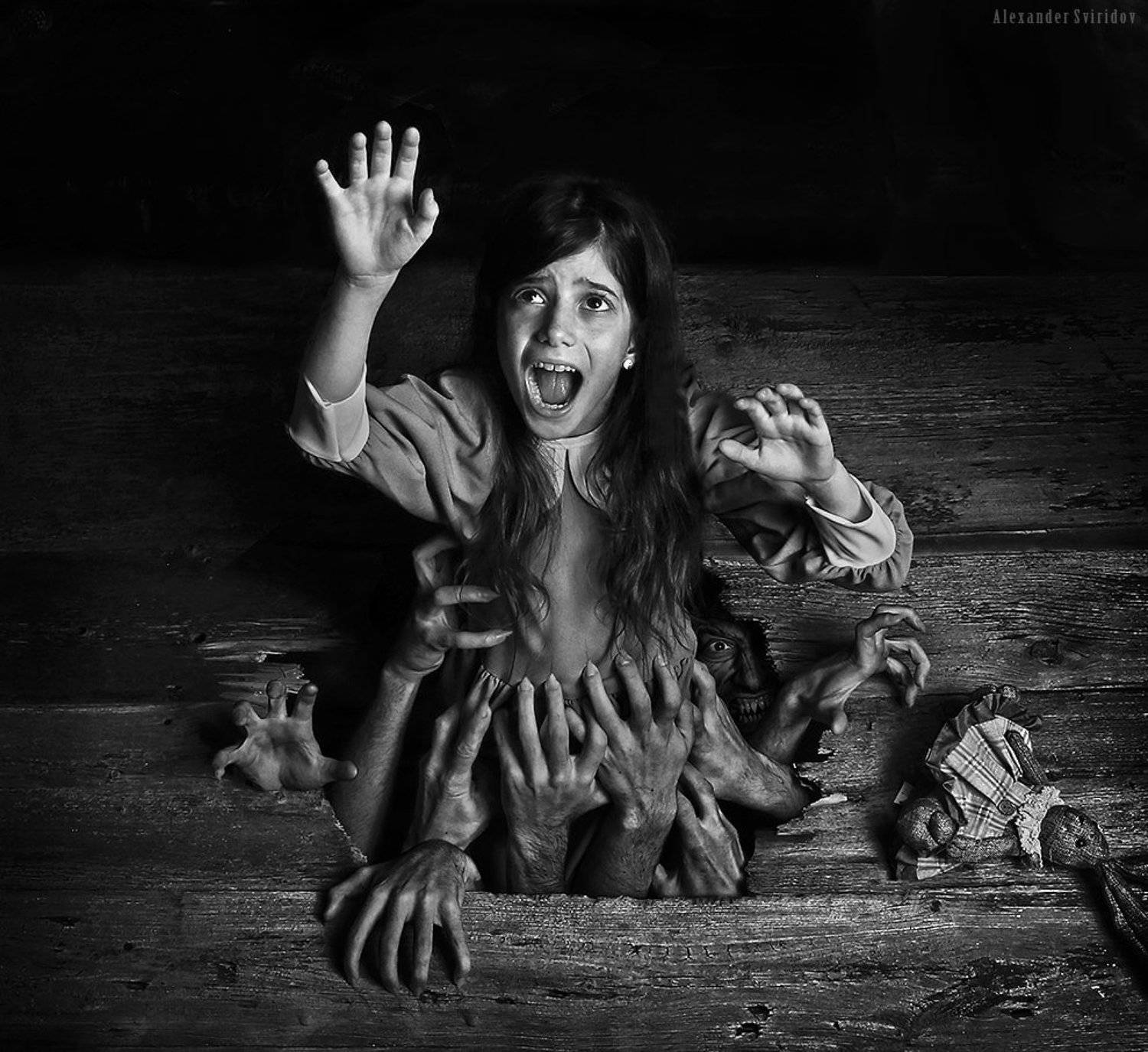 scary girl help, Alexander Sviridov