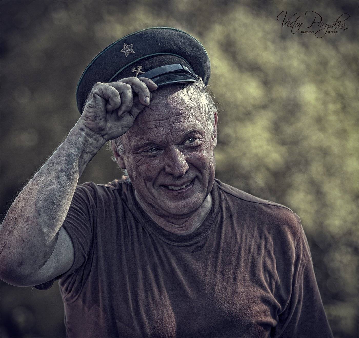 , Виктор Перякин