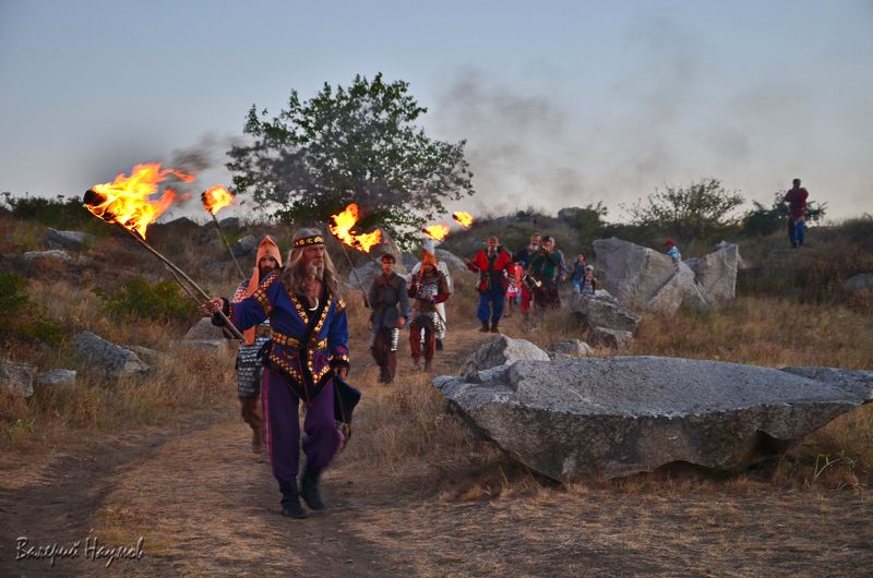 степь, лето, приазовье, украина, салтычия, оба-таш Да, скифы - мы..! фото превью