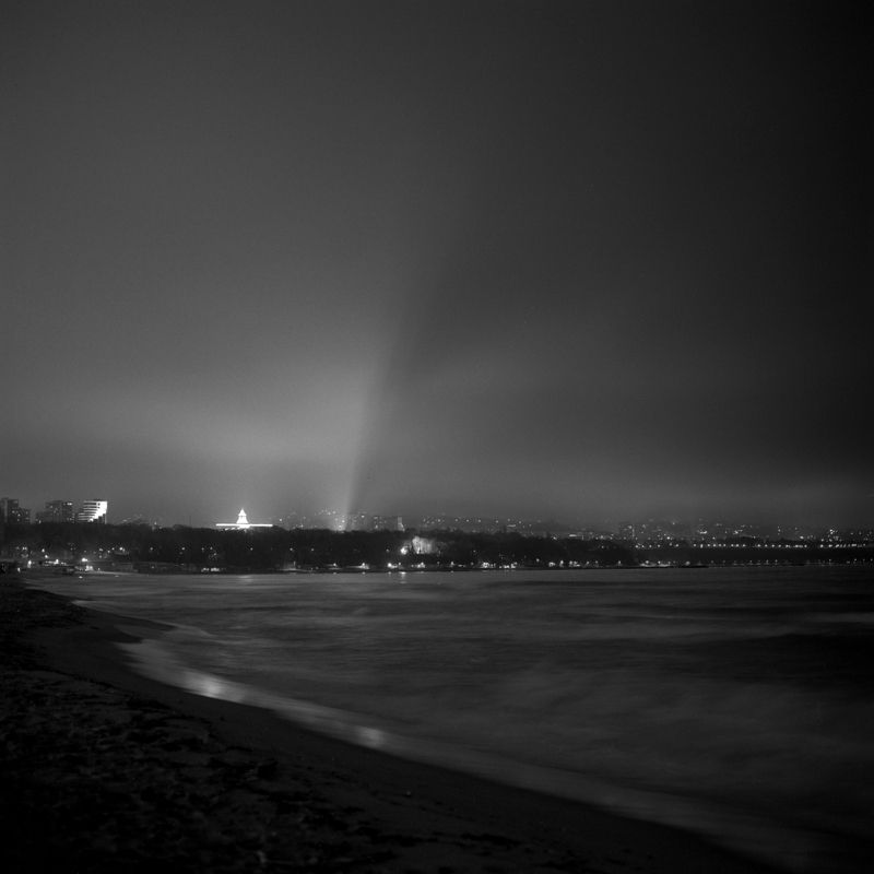 sea, marine, water, seascape, ocean, film, medium, format, 6x6, b&w, black, white, ilford, night, bulgaria, varna Warm Waves фото превью