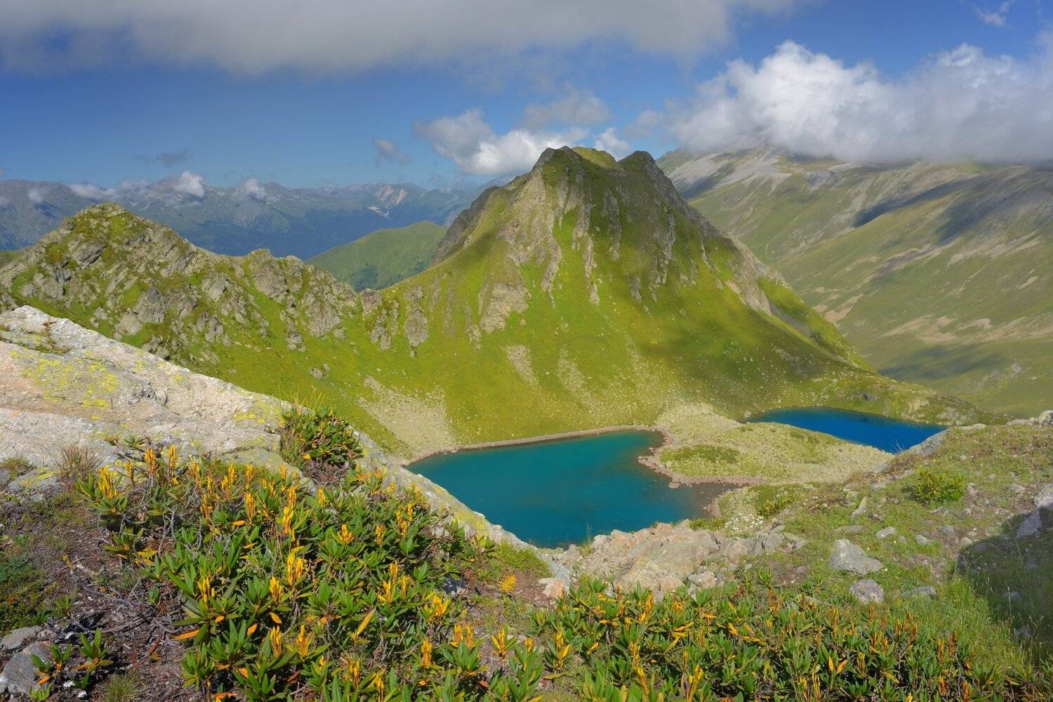 горы лето утро озеро загедан, Александр Жарников