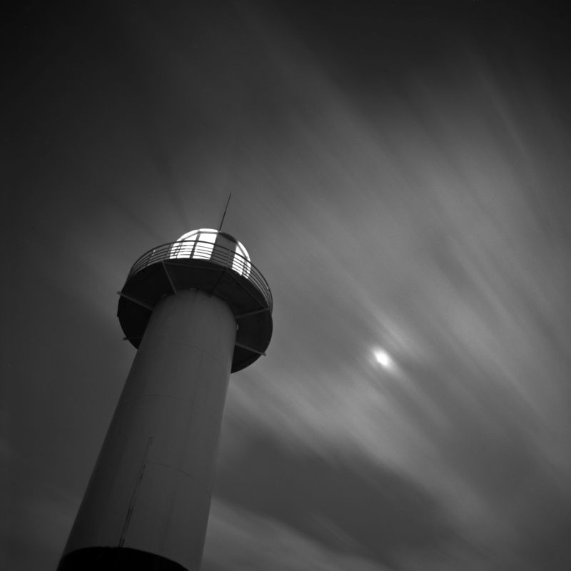 sea, marine, water, seascape, ocean, film, medium, format, 6x6, b&w, black, white, ilford, night, bulgaria, varna, lighthouse Lighthouse фото превью