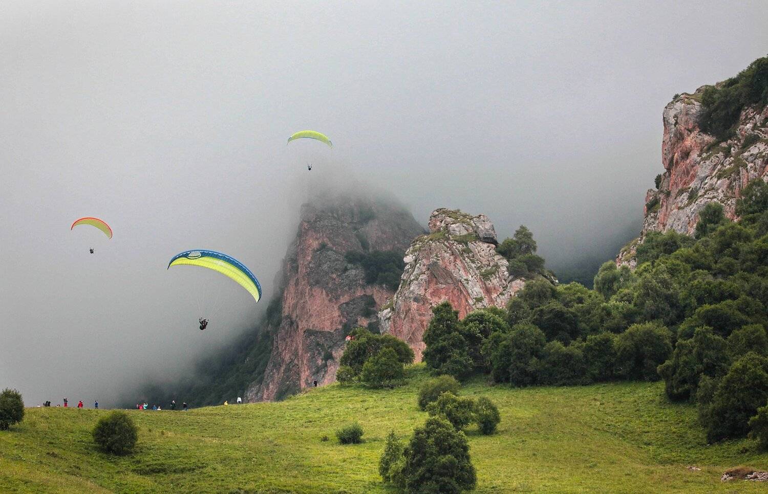 чегем,парадром, лагерь пара планеристов., Marat Magov