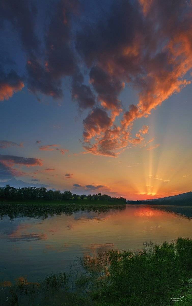 карпаты., украина., зима., пейзаж., снег., карпатский., гора., красивый., небо., природа., дерево., холод., мороз., путешествия., белый., сезон., ель., лес., фон., снежный., горы., зимний., утро., отдых., солнце., лед., изморозь., иней., сцена., синий., с, Леонид Морозов