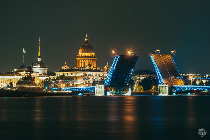 город, центр, питер, петербург, спб, санктпетербург, здания, здание, собор, мост, архитектура, исторический центр, вода, река, ночь, ночной город, длинная выдержка, россия, Питер ночью фото превью