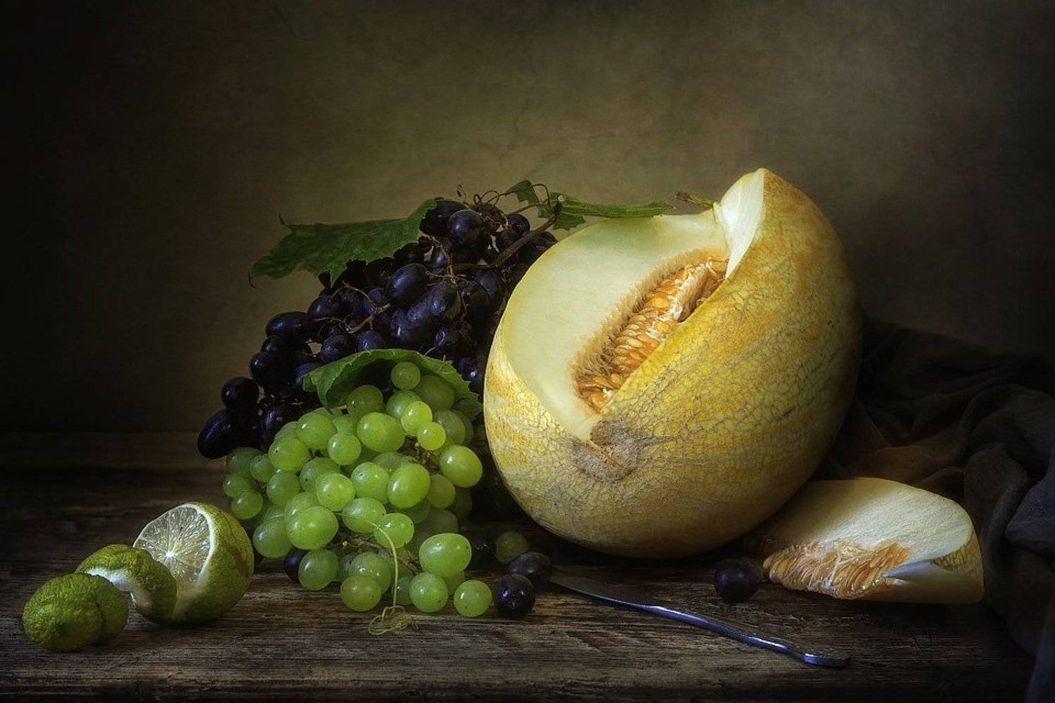 натюрморт, лето, август, урожай, фрукты, дыня, Ирина Приходько