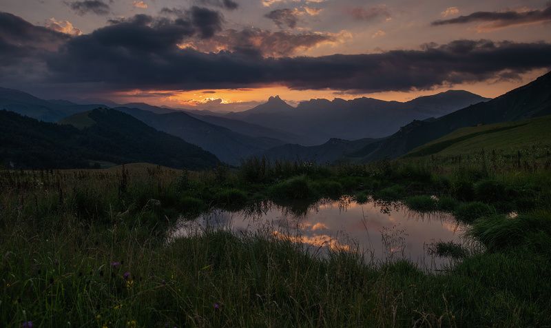 кабардино-балкария, кавказ, горы, закат, озеро, отражение, вечер *** фото превью