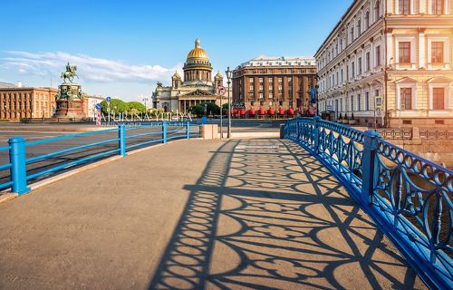 Тени на Синем мосту