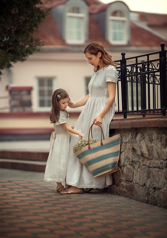 Семейная фотография Однажды в городе  фото превью