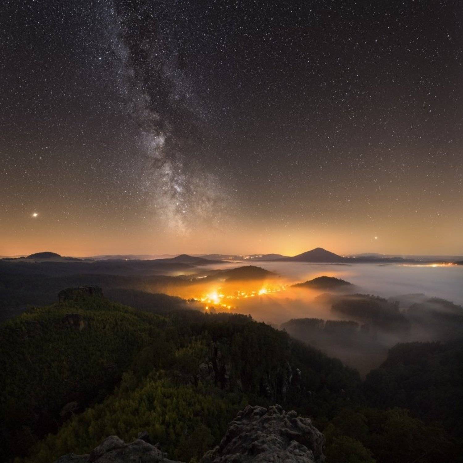 night, milkyway, stars,starscape,Bohemian Switzerland, Czechia, Jakub M&uuml;ller