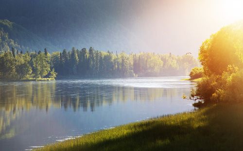 Вечер на реке Бия. Алтай